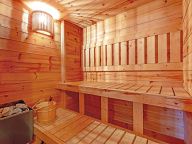 Chalet Coeur du Paradis with sauna-3