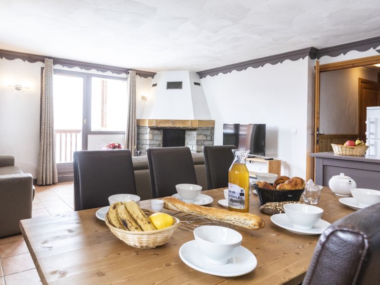 Chalet-apartment Chalet des Neiges - Plein Sud renovated