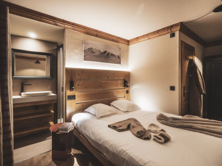 Chalet-apartment Montagnettes Hameau de la Sapinière with sauna