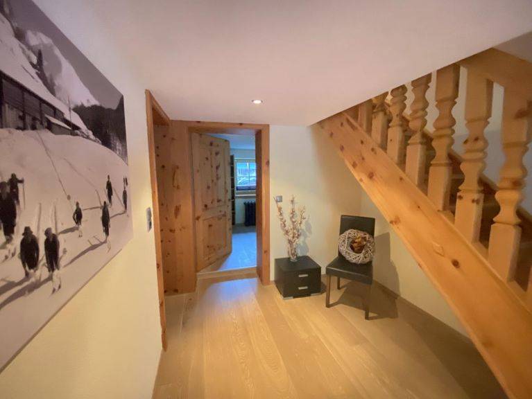 Chalet-apartment Alpine Lodge