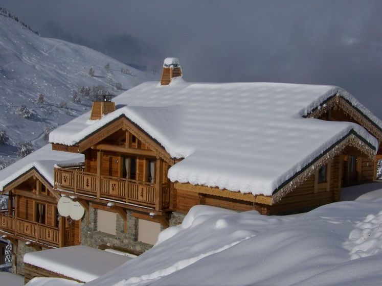 Chalet Leslie Alpen with sauna and whirlpool bath