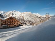 Chalet-apartment Les Alpages de Reberty (2-rooms + cabin) Sunday to Sunday-9