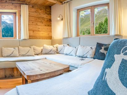 Chalet Berghütte Kneisl-2