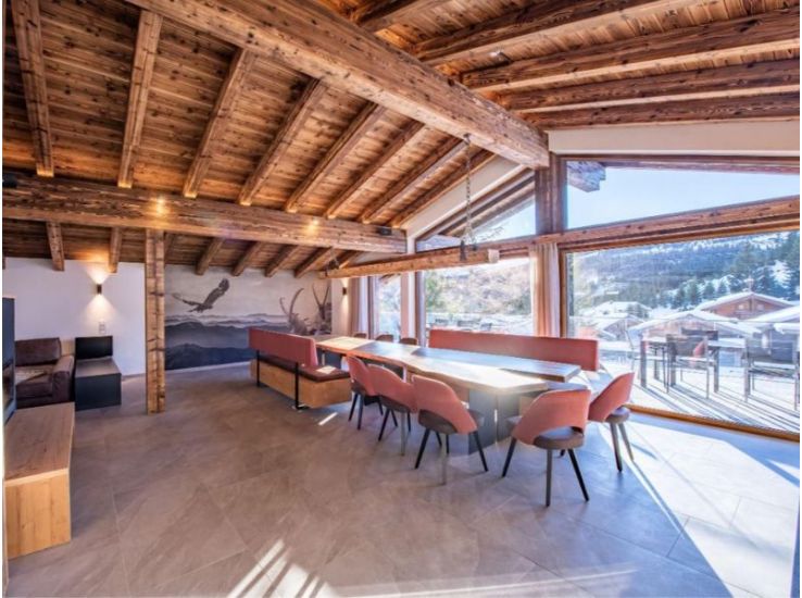 Chalets and apartments for 14 people