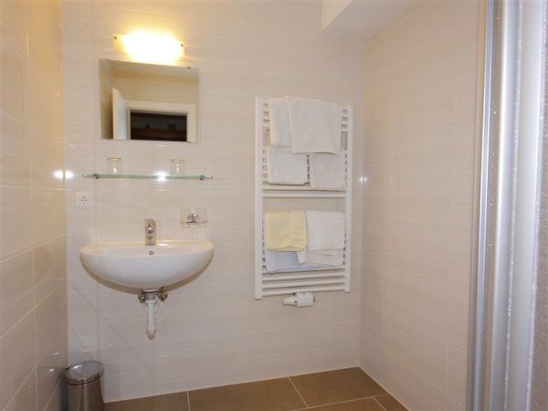 Chalet-apartment Hollenzen