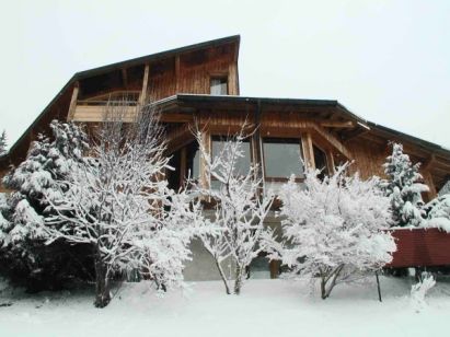 Chalet La Couqueille with outside-whirlpool-1