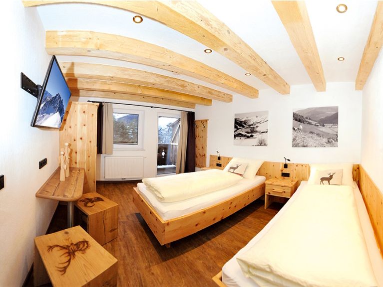 Chalet-apartment Berghof with (private) infrared cabin