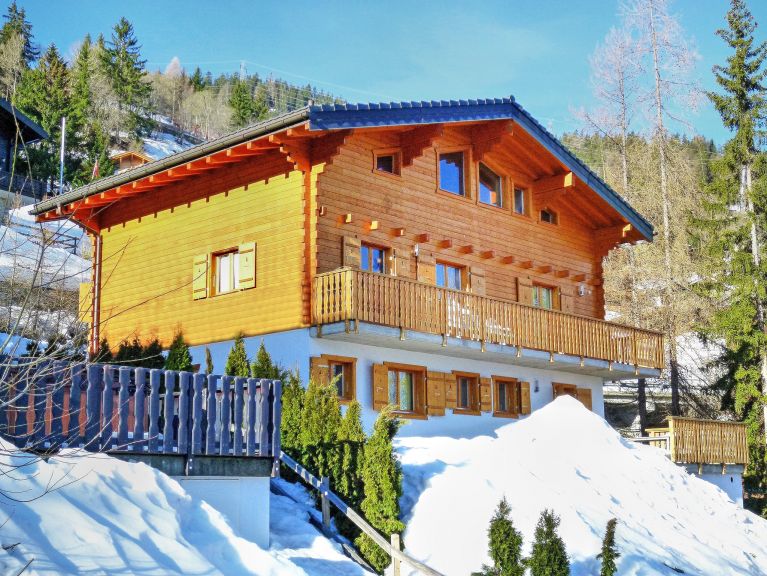 Chalet Michelle with private sauna