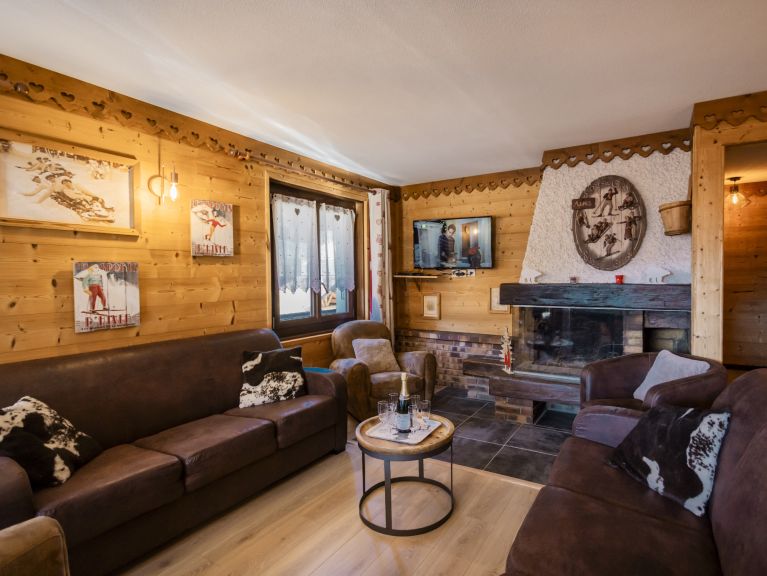 Chalet-apartment l'Ours with outside-whirlpool