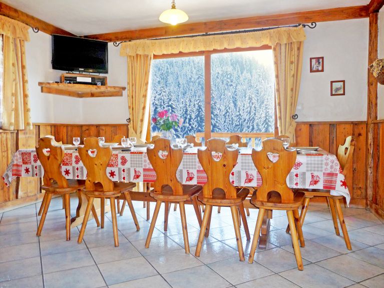 Chalet De La Cote