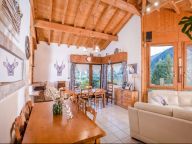 Chalet La Couqueille with outside-whirlpool-3