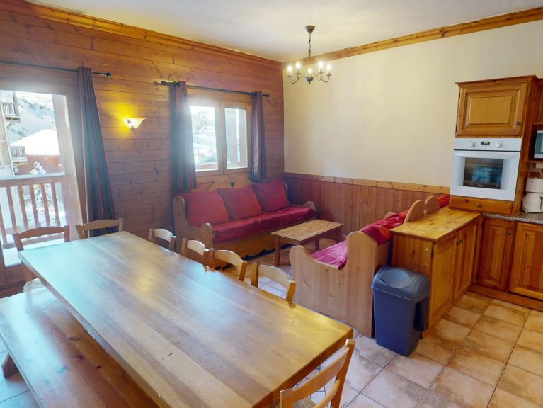Chalet-apartment Les Arolles