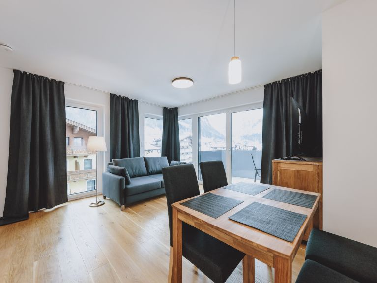 Apartment FP with front balcony