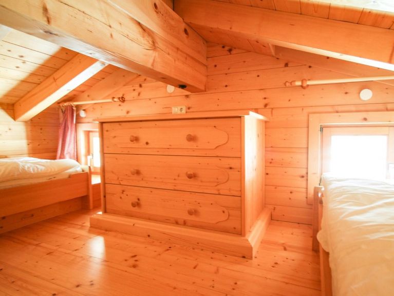 Chalet-apartment Skilift with private sauna (max. 4 adults and 2 children)