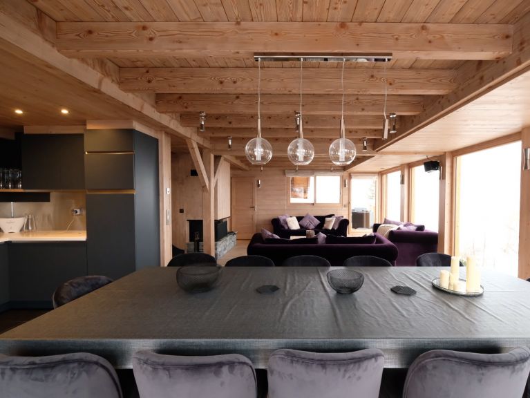 Chalet De Vallandry Nowen with sauna and outside whirlpool