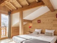 Chalet Balcons Acacia with infrared sauna-12