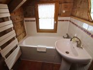 Chalet Le Vieux catering included and private sauna-14