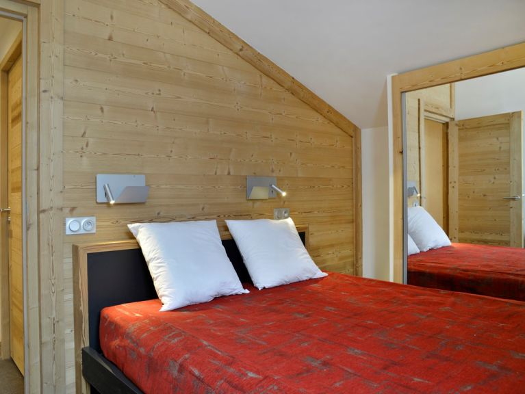 Apartment Backgammon