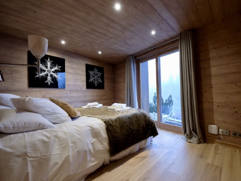 Chalet De Vallandry Nowen with sauna and outside whirlpool