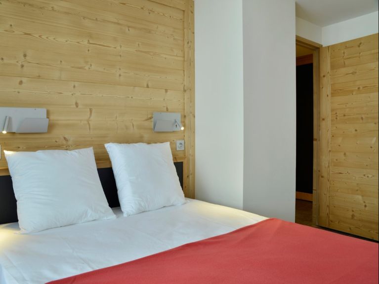 Apartment Backgammon