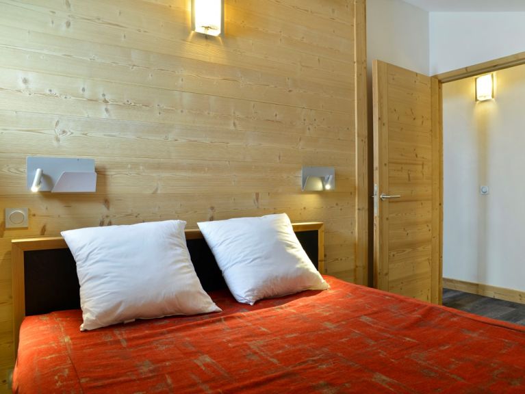 Apartment Backgammon