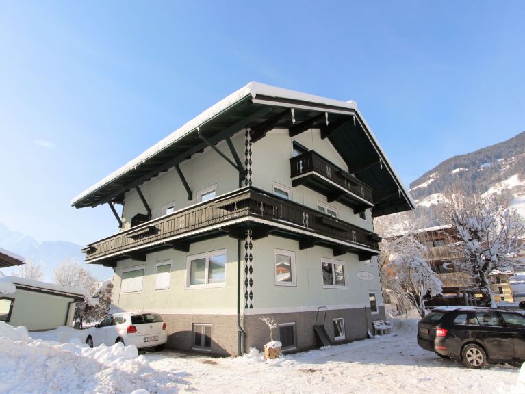 Chalet-apartment Am Ziller