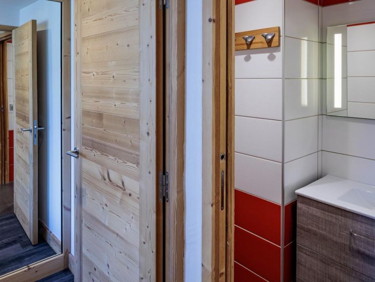 Apartment Backgammon