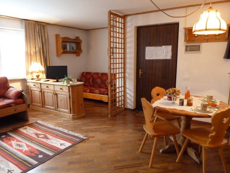 Chalet-apartment Casa Canazei