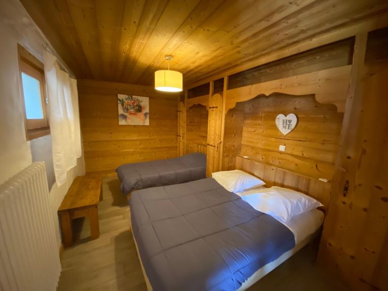 Chalet-apartment Fleur des Alpes Ancolie
