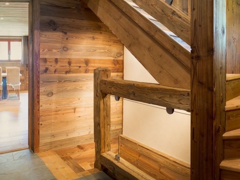 Chalet Dormeur with sauna and outdoor whirlpool, Sunday to Sunday