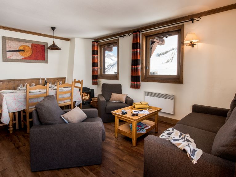 Chalet-apartment Résidence Village Montana with fireplace