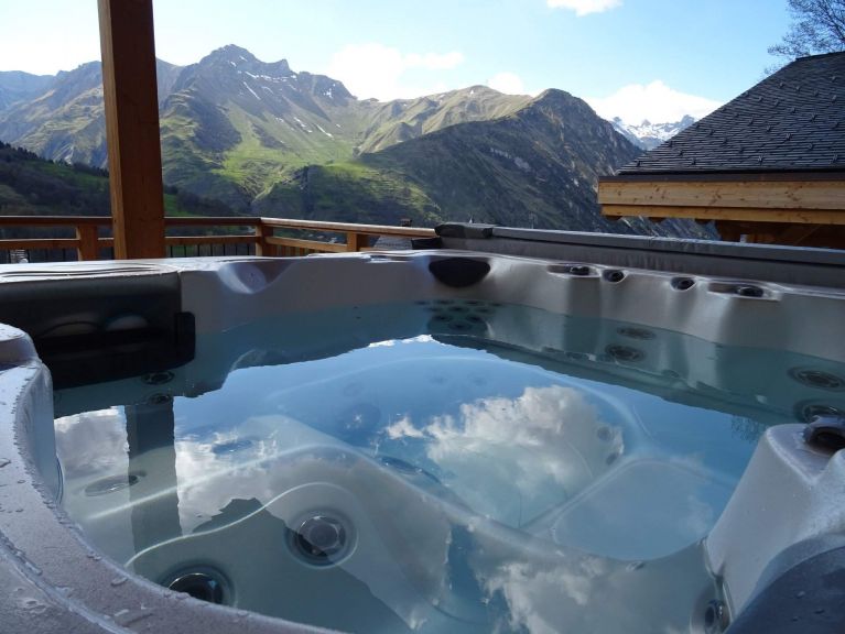 Chalet Caseblanche Viperae with sauna and whirlpool