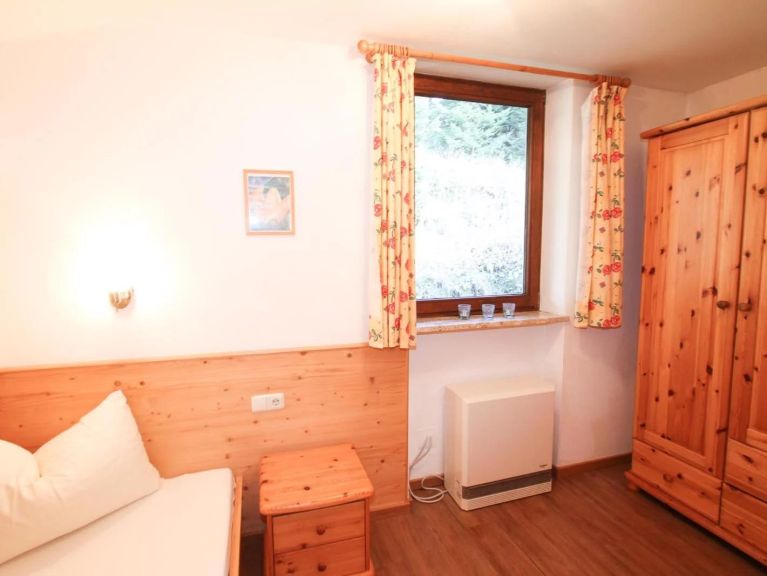 Chalet-apartment Karli Top 4