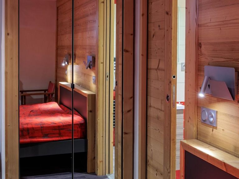 Apartment Backgammon