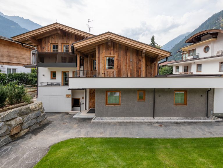 Chalet-apartment Alps Zillertal