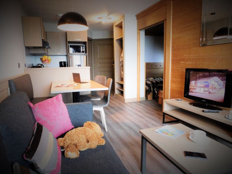 Apartment Village Montana Premier Building