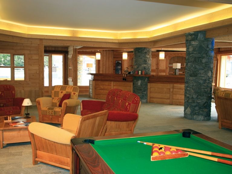 Chalet-apartment Le Hameau du Rocher Blanc with sleeping corner