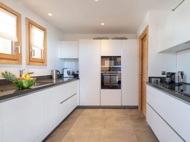 Chalet Caseblanche Chanterella with fire place, sauna and whirlpool