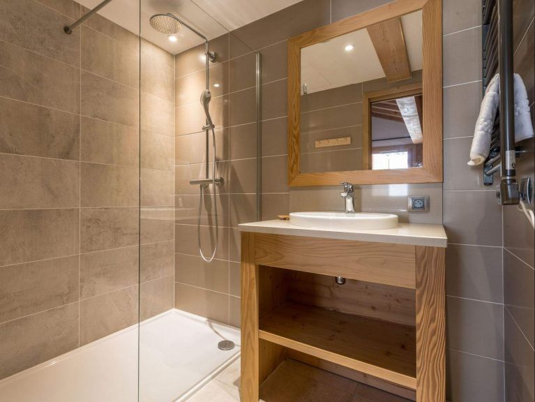 Chalet Caseblanche Chanterella with fire place, sauna and whirlpool