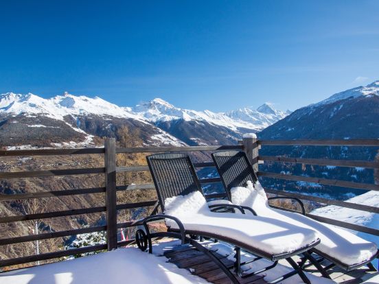 Chalet sur Piste-24