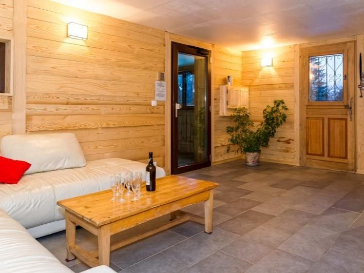 Chalet Vuargnes with private sauna and swimming pool