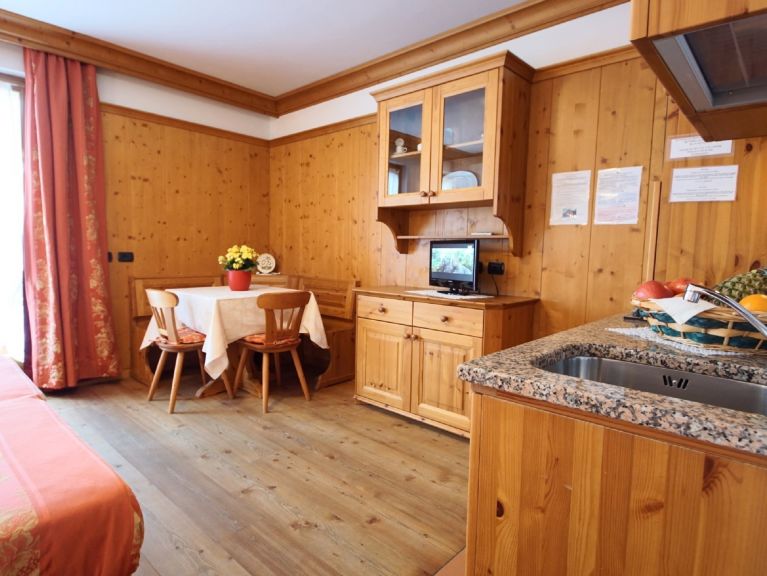 Chalet-apartment Baita Antlia