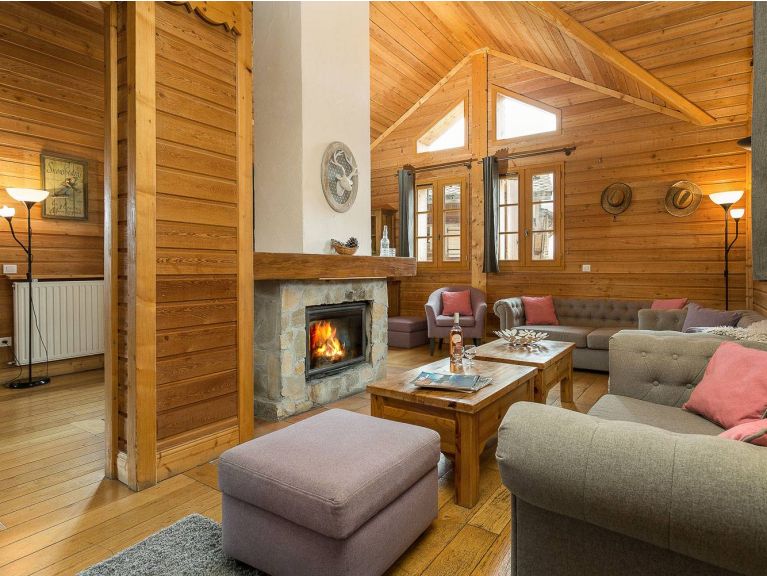 Chalet de L'Altiport Type DGA e.g. Anika