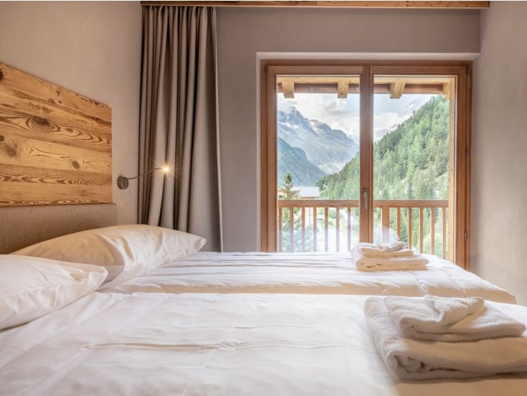 Apartment Swisspeak Resort Zinal with balcony