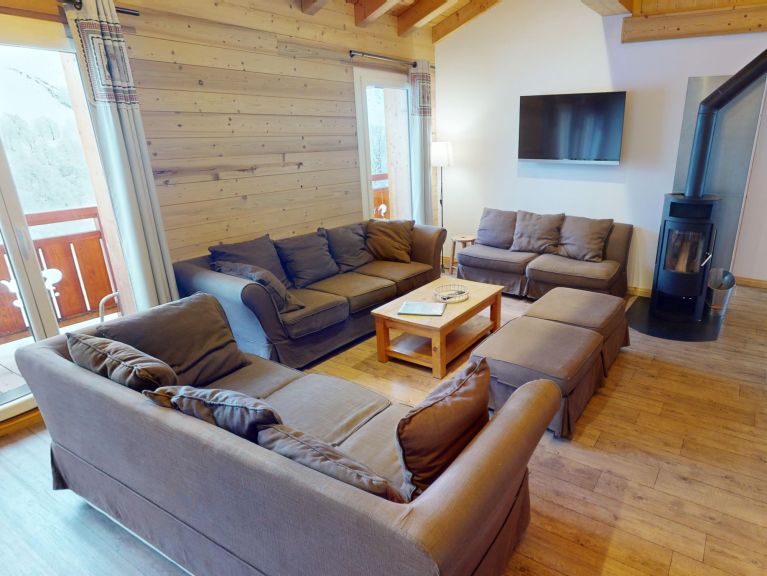 Chalet-apartment Emma superior, with wood stove