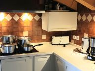 Chalet du Cocoon Pierra Menta 2 with sauna and shared outdoor hot tub-8
