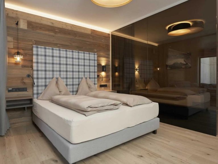 Chalet-apartment The Peak Dolomiten