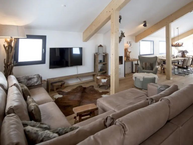 Chalet Reiteralm with outdoor whirlpool