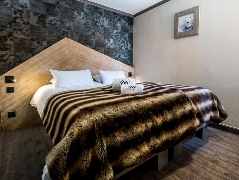 Apartment Village Montana premium