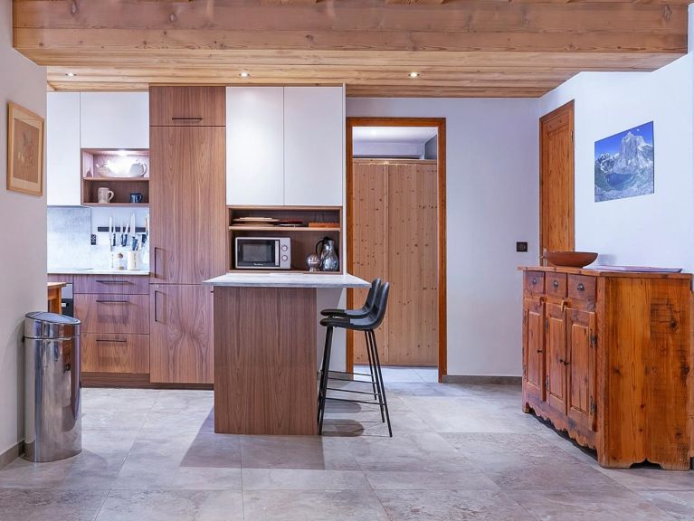 Chalet de Claude with private sauna